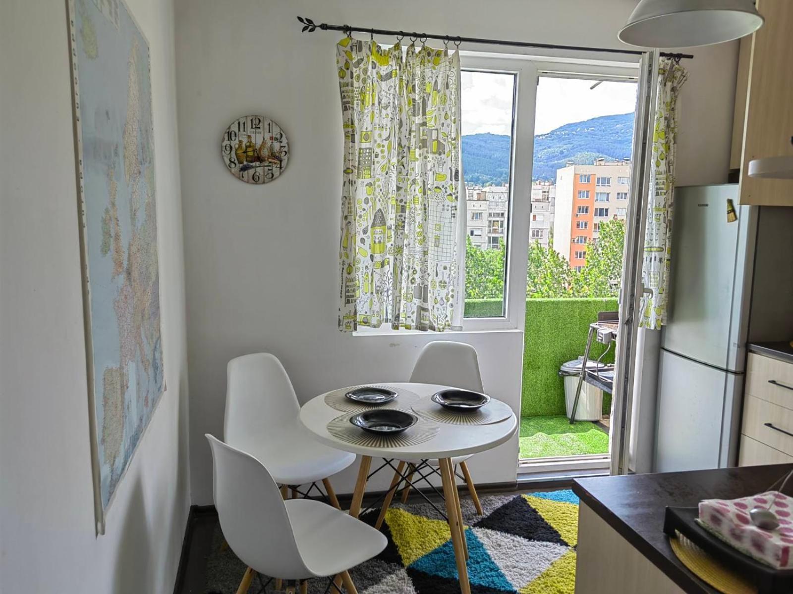 Alexander Apartments Кюстендил Екстер'єр фото
